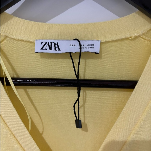 Cardigan - Picture 2 of 3